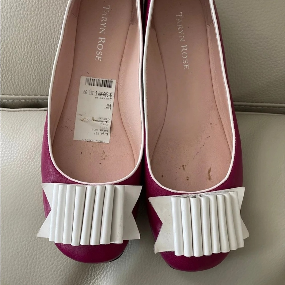 Taryn Rose Betsy Slip on shoes
